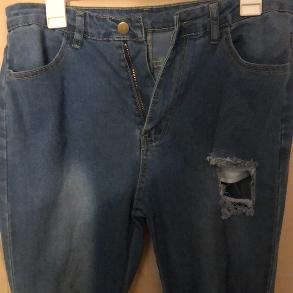 Super flared jeans with rips soft and comfy - Picture 2 of 3